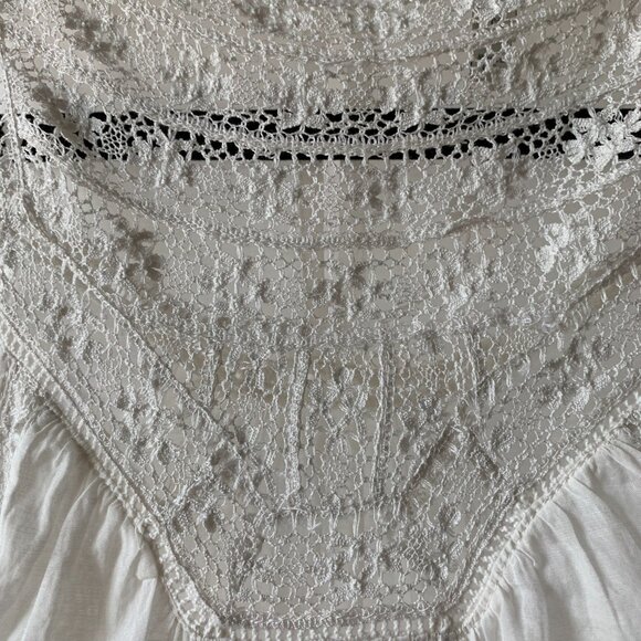 π€ JOIE 'Seta' Lace Halter Top β Feminine & Breezy! π€ - Picture 5 of 8